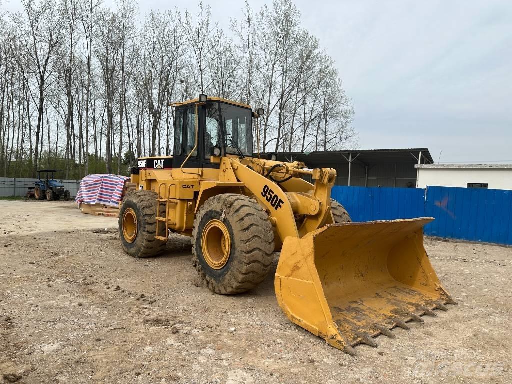 CAT 950 F 轮式装载机