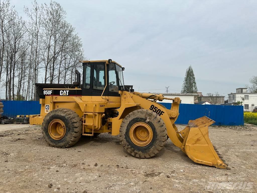 CAT 950 F 轮式装载机
