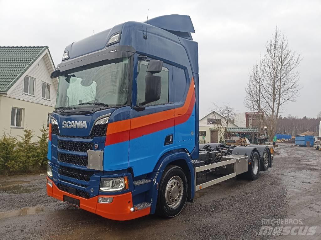 Scania R520 平板车