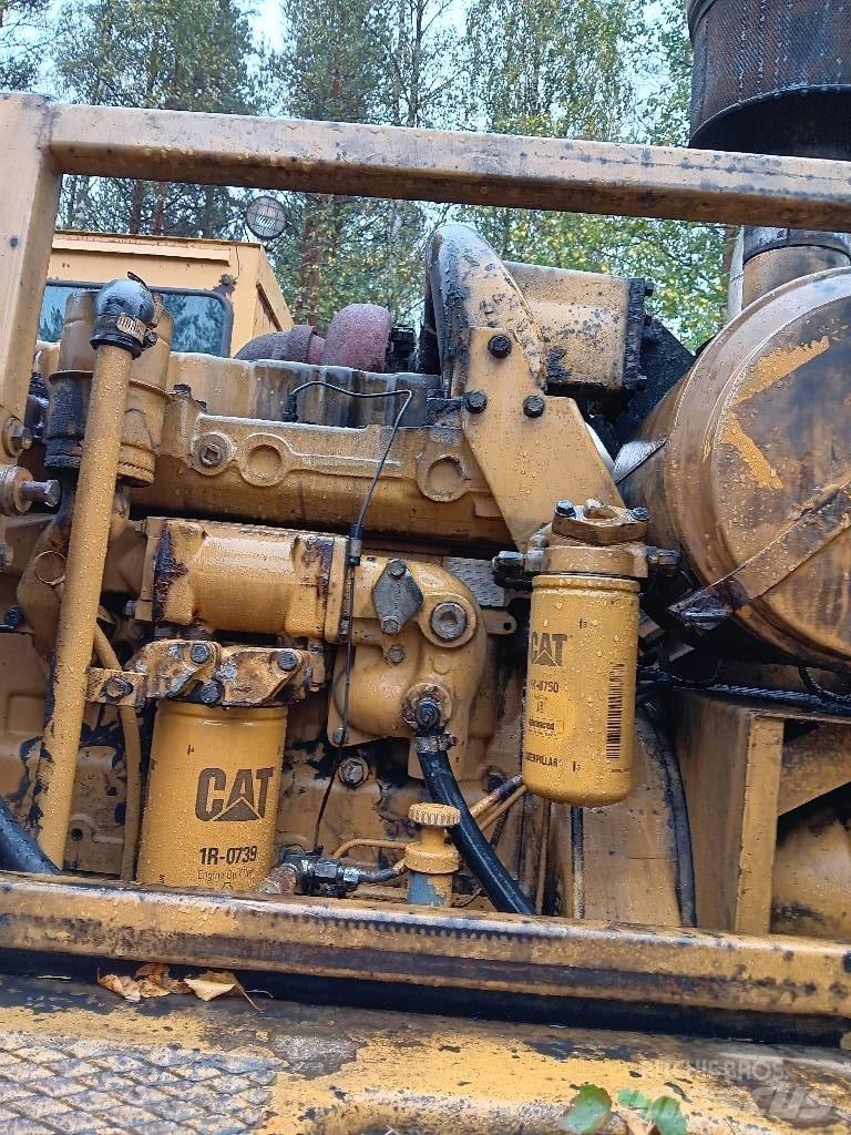 CAT 219 LC 履带挖掘机