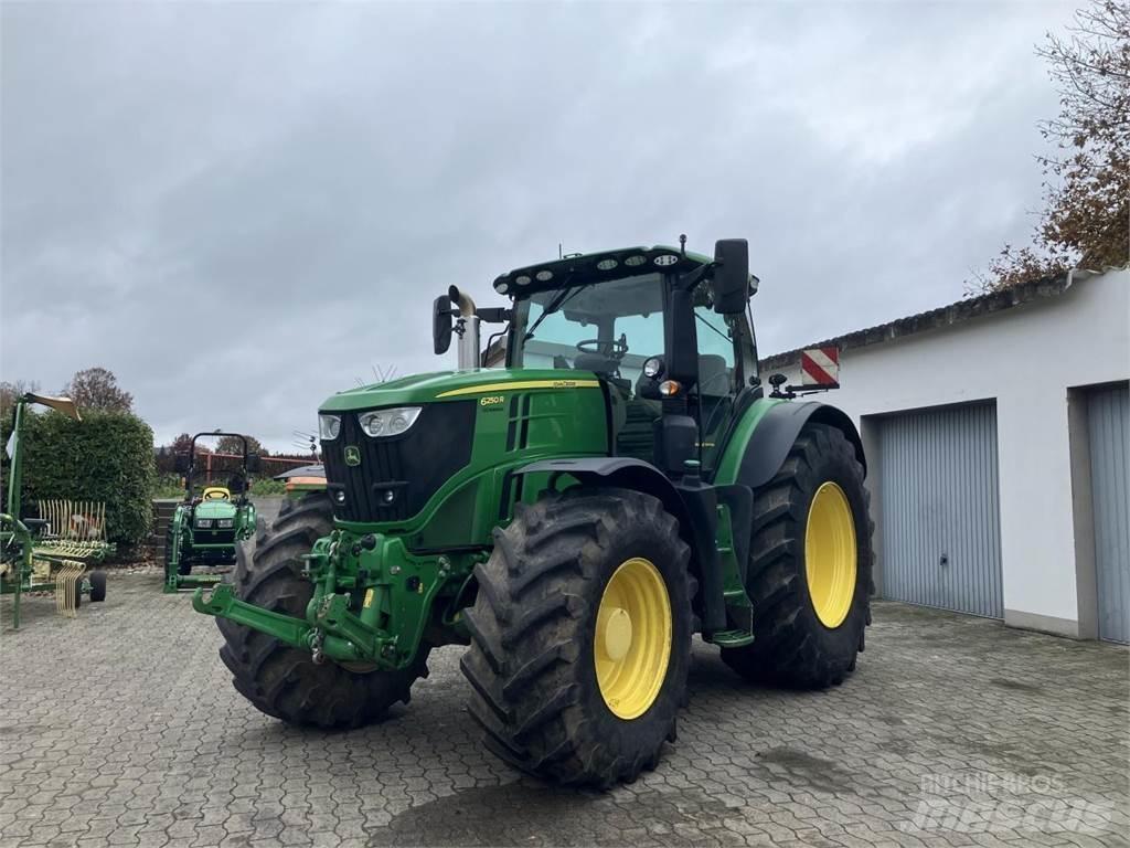 John Deere 6250R 拖拉机/农用车
