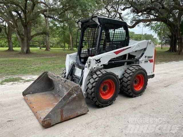 Bobcat S 550 滑移装载机