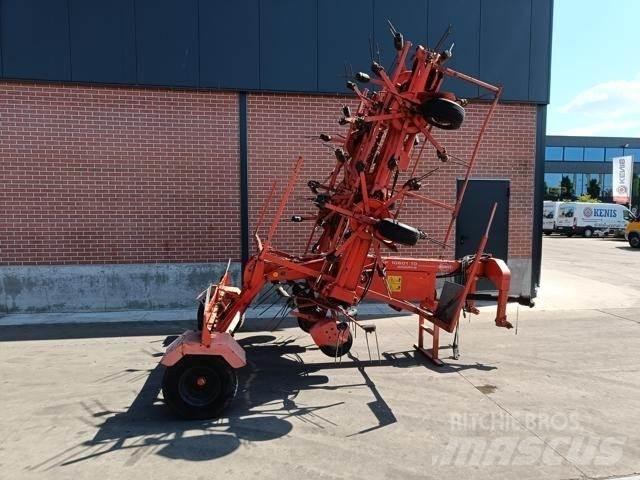 Kuhn GF10601TO 犁耙和摊草机