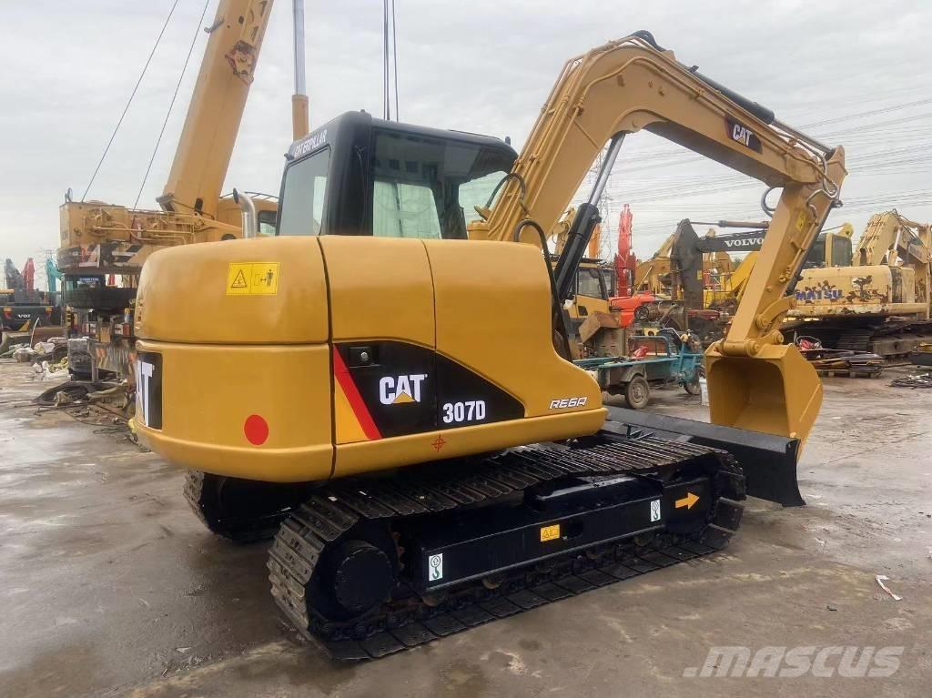 CAT 307 D 中型挖掘机