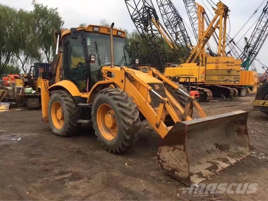 JCB 4CX 反铲装载机