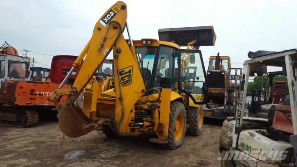 JCB 4CX 反铲装载机