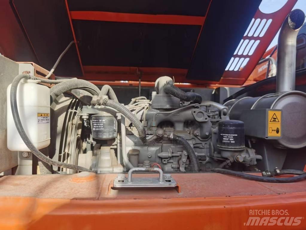 Hitachi ZX 70 小型挖掘机