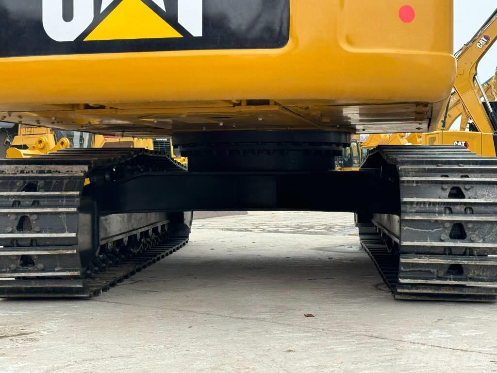 CAT 326D2 履带挖掘机