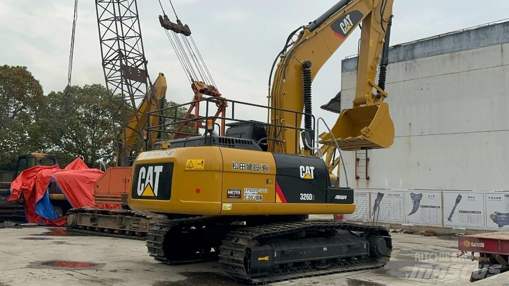CAT 326D2 履带挖掘机