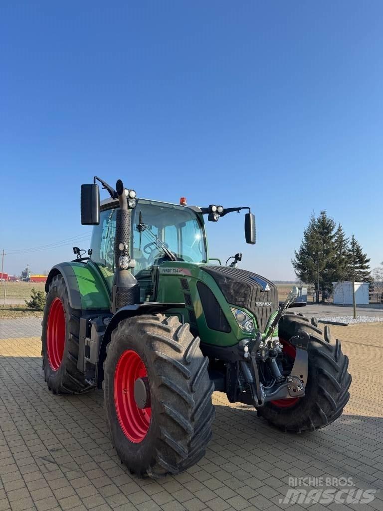 Fendt 724 Profi 拖拉机/农用车