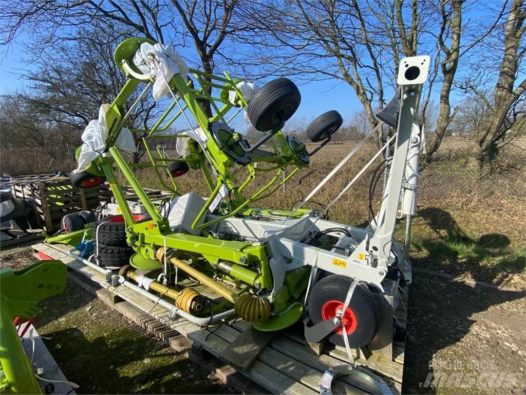 CLAAS VOLTO 1300 T 犁耙和摊草机