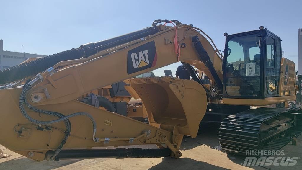 CAT 2018 CAT 320 轮式挖掘机