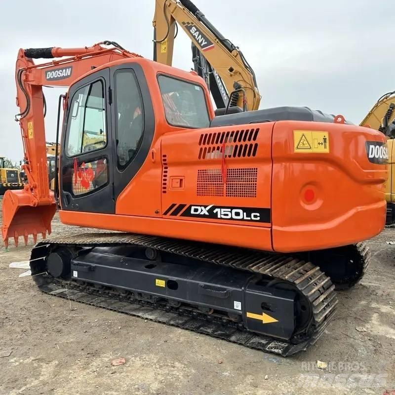 Doosan DX 150 履带挖掘机