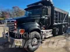 Mack CV 713 自卸式货车