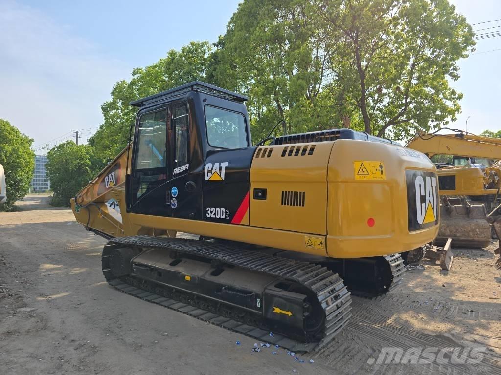 CAT 320D2 履带挖掘机