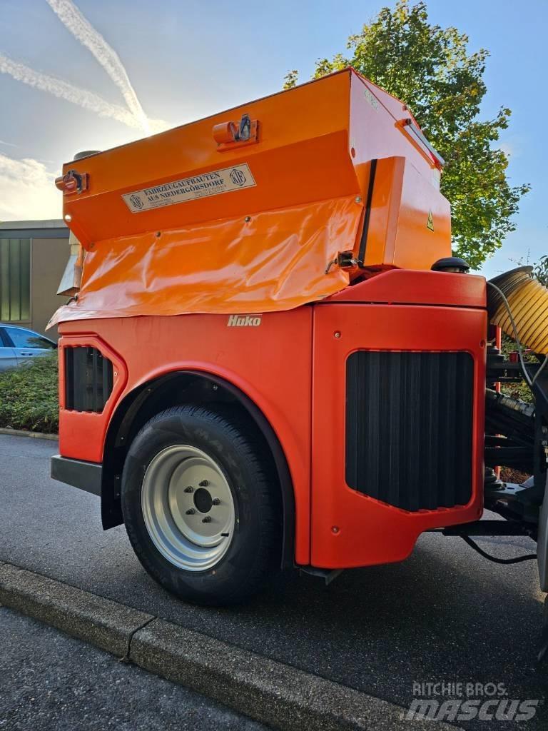 Hako Citymaster 1650 工具车