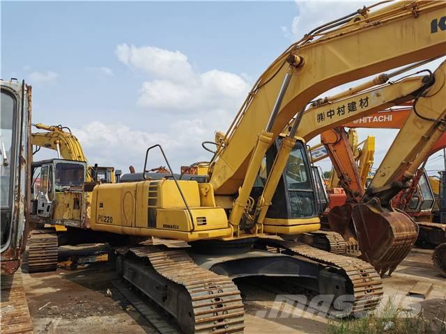 Komatsu PC 220-8 履带挖掘机