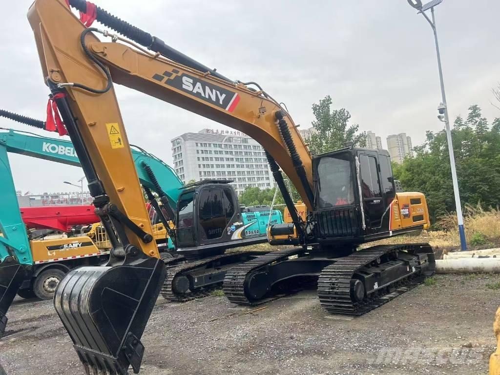 Sany 215c 中型挖掘机