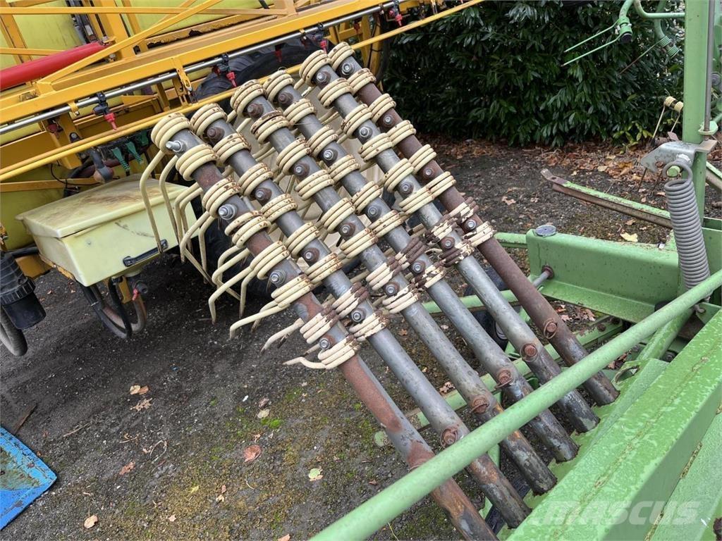 Krone SWADRO 461 料堆整形机