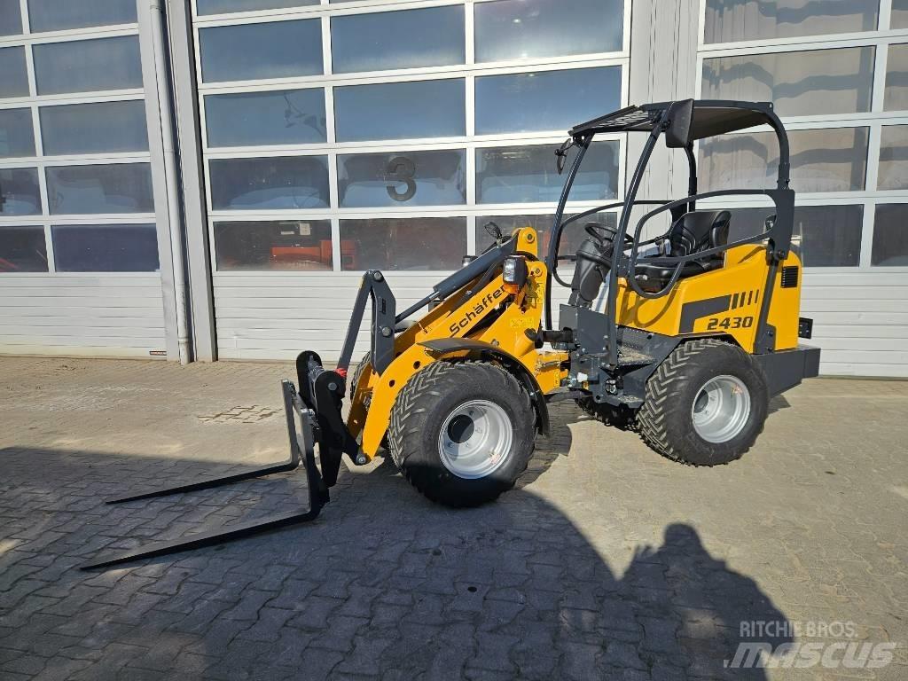 Schäffer 2430 轮式装载机