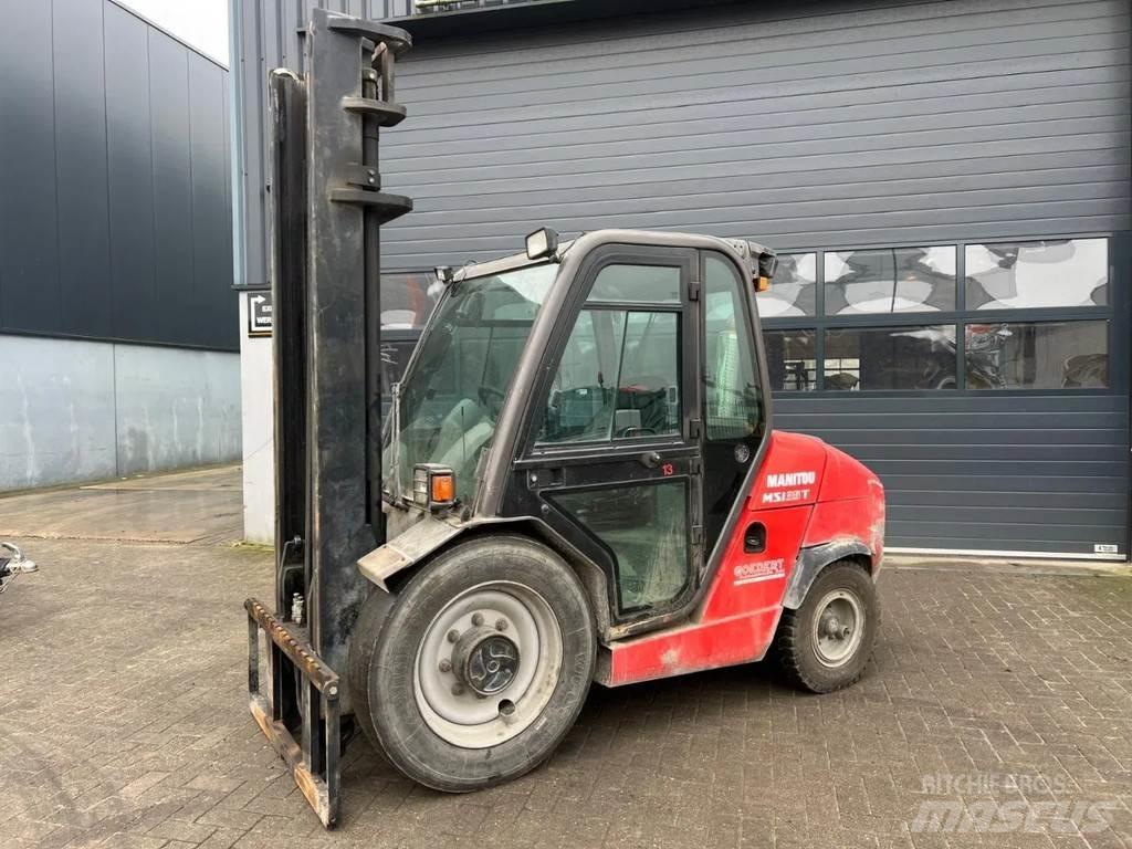 Manitou MSI 35 T 越野叉车|叉装车