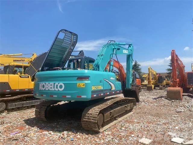 Kobelco SK210 履带挖掘机
