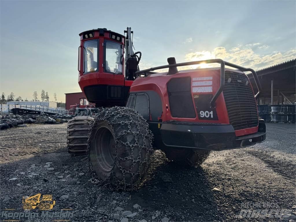 Komatsu 901 收割机