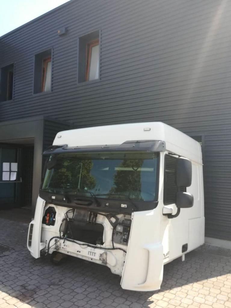 DAF XF 106 Euro 6 驾驶室与内部