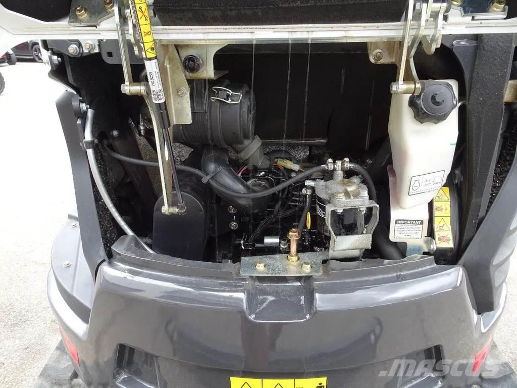 Bobcat E27Z 小型挖掘机