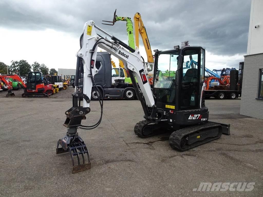 Bobcat E27Z 小型挖掘机