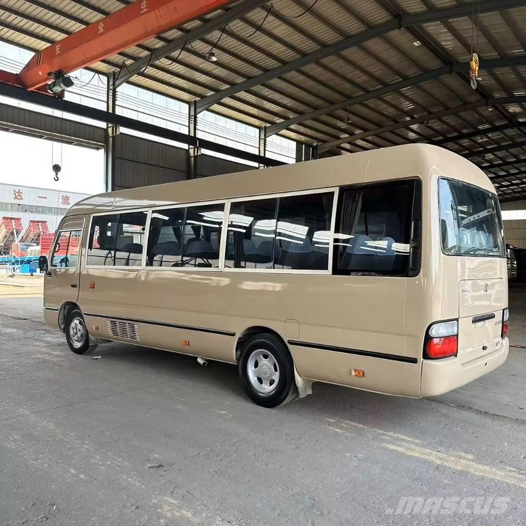 Toyota Coaster Bus 迷你巴士