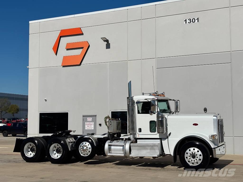 Peterbilt 389 牵引车