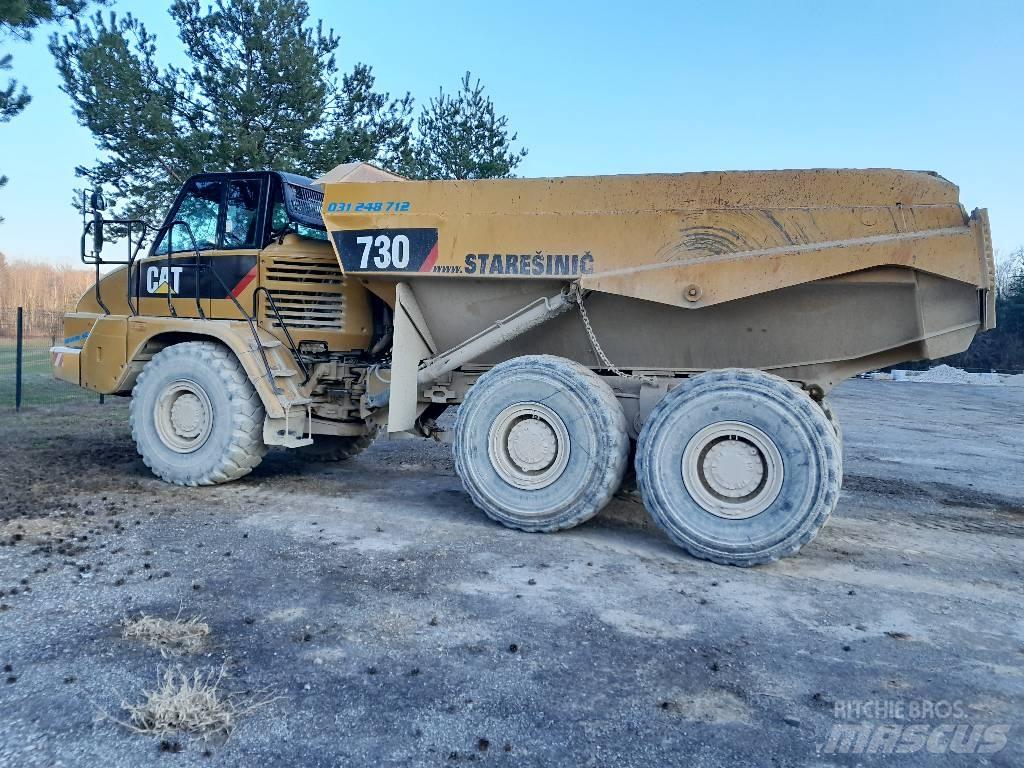 CAT 730 铰接式自卸车
