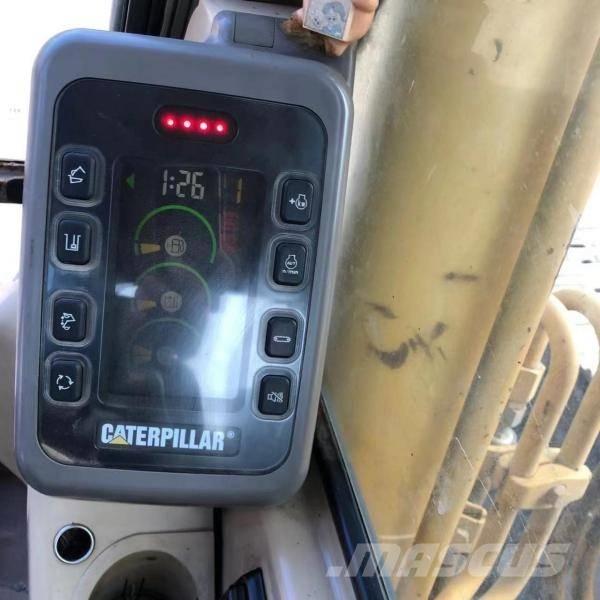 CAT 325 B L 履带挖掘机
