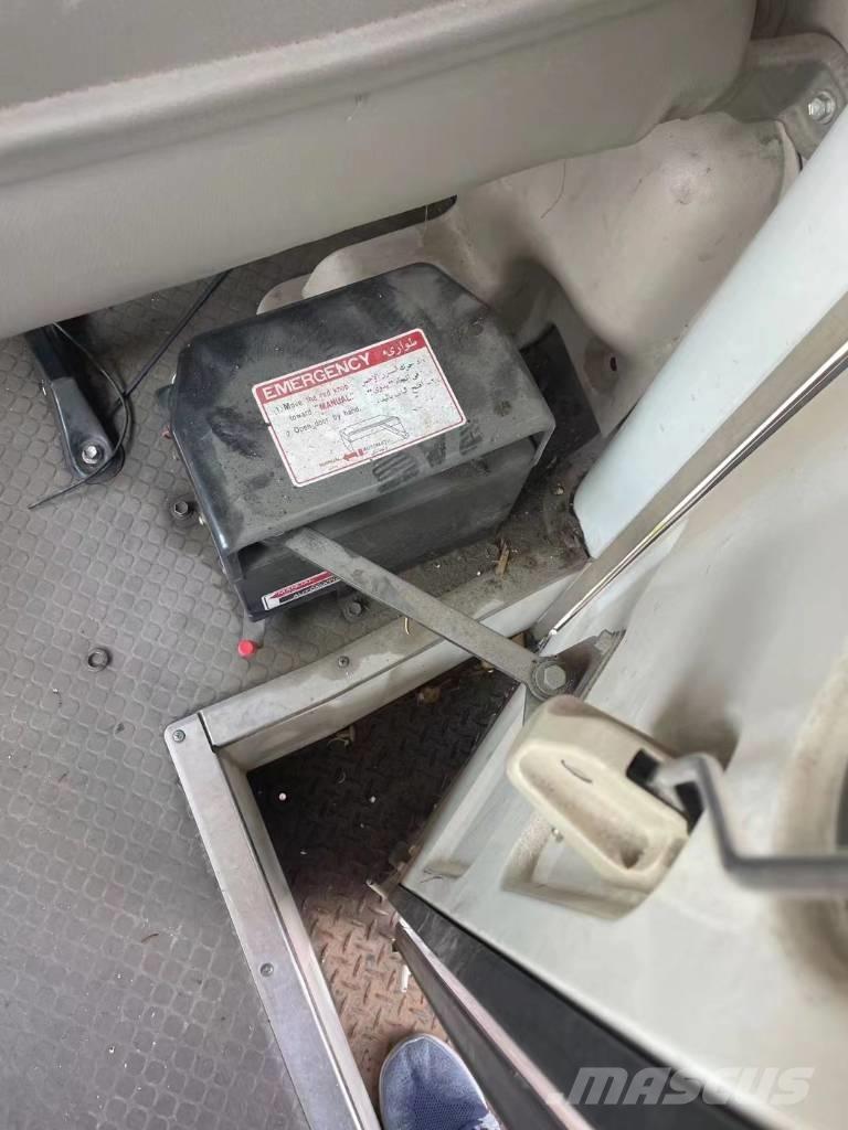 Toyota Coaster Bus 迷你巴士