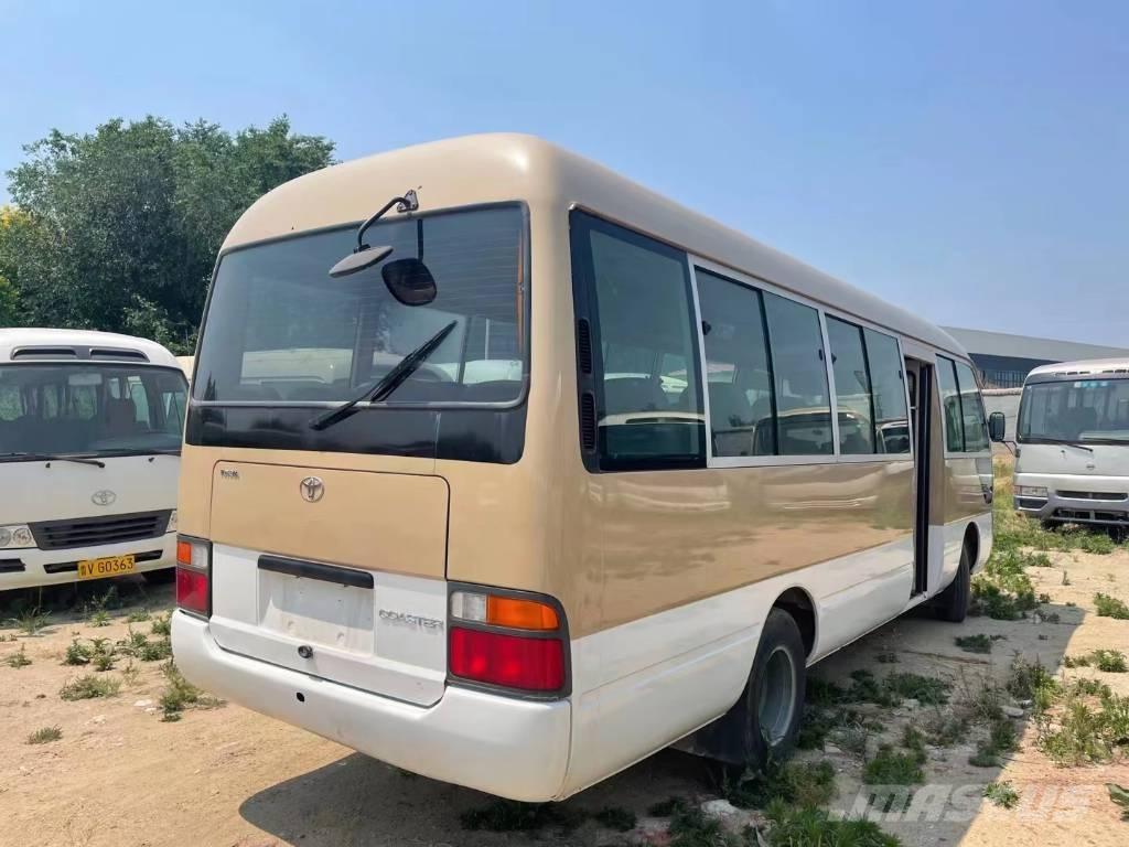 Toyota Coaster Bus 迷你巴士