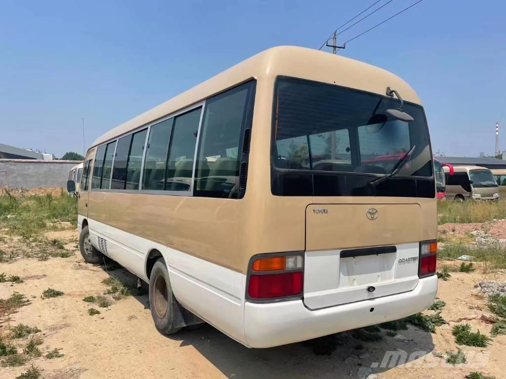 Toyota Coaster Bus 迷你巴士