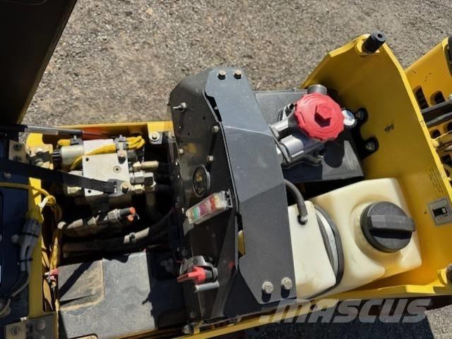 Bomag BMP 8500, Vält 双轮压路机