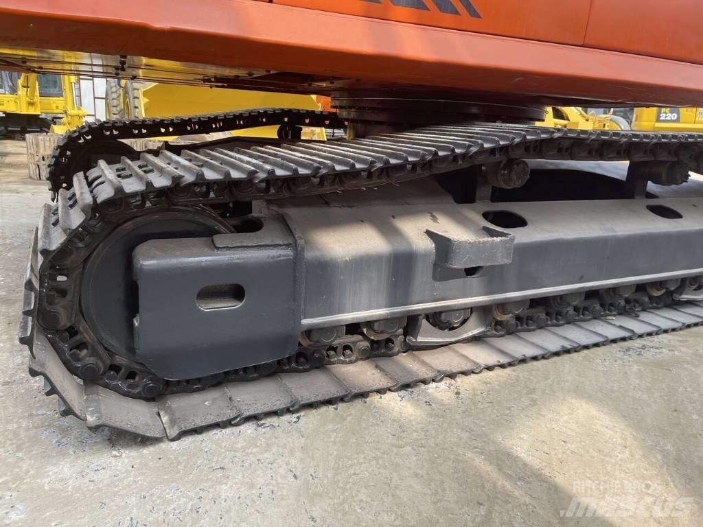 Doosan DX 300 LC 履带挖掘机