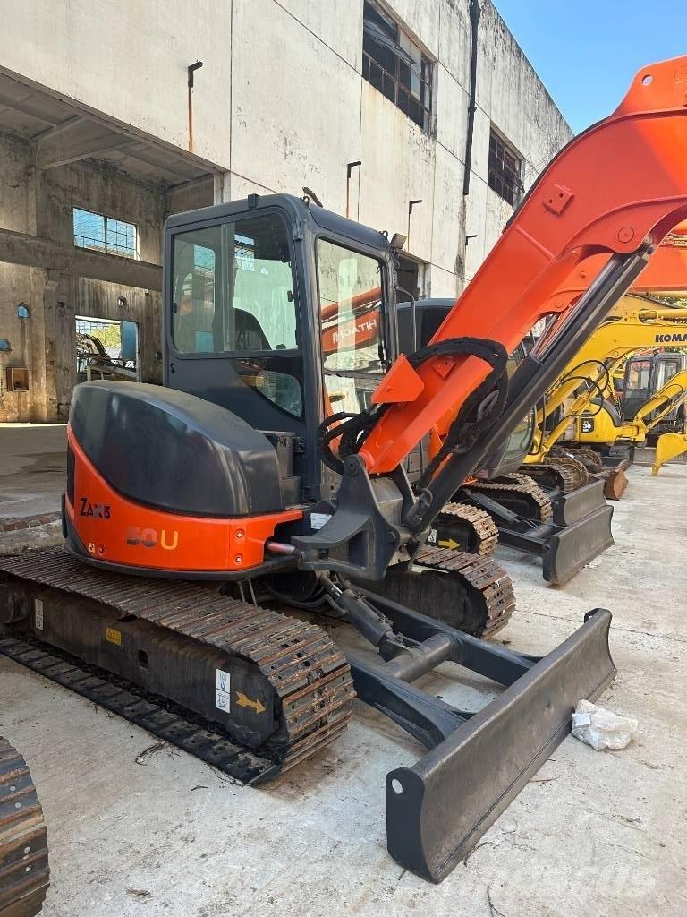 Hitachi ZX 50 U 履带挖掘机