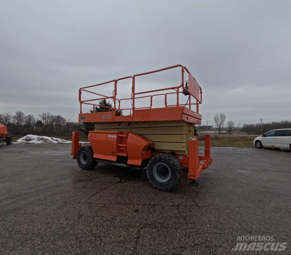 JLG 4394 RT 剪叉式升降机