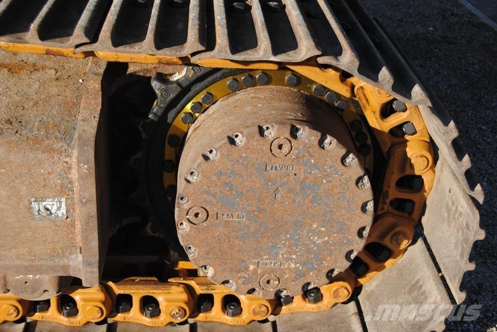 Kobelco SK210LC-10E 履带挖掘机
