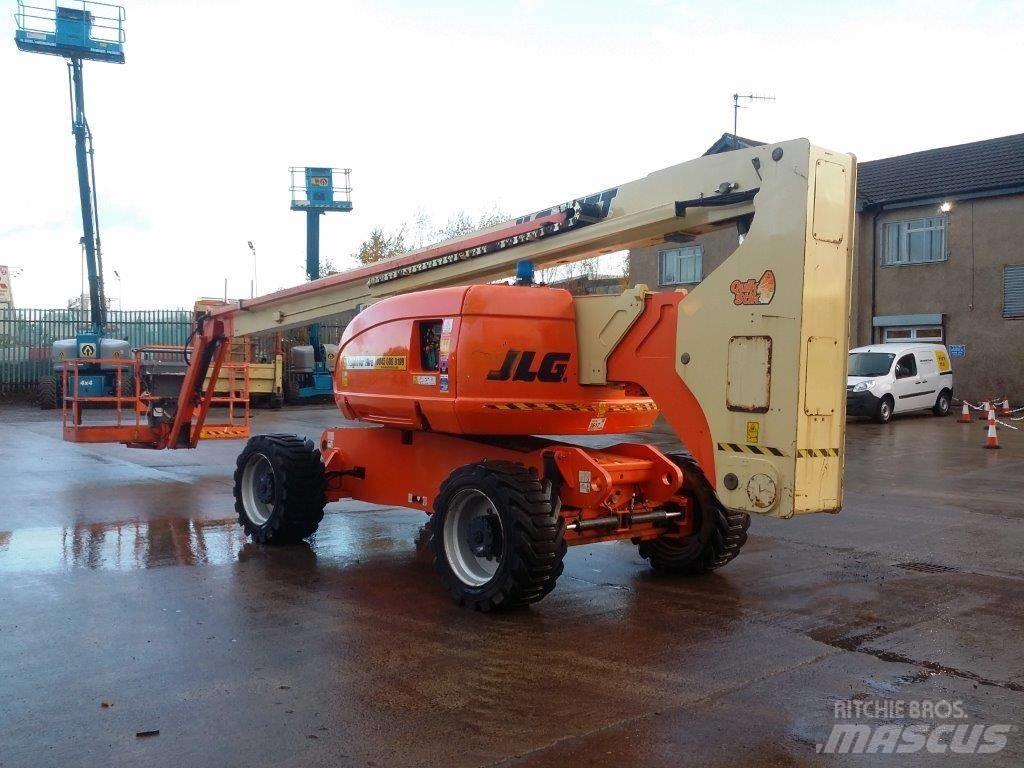 JLG 800AJ 曲臂高空工作平台