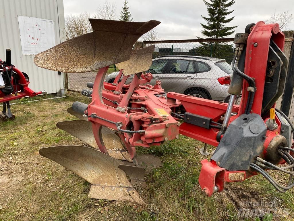 Gregoire Besson RY6 双向犁