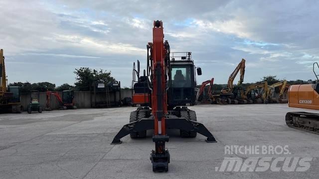 Doosan DX140W-5 轮式挖掘机