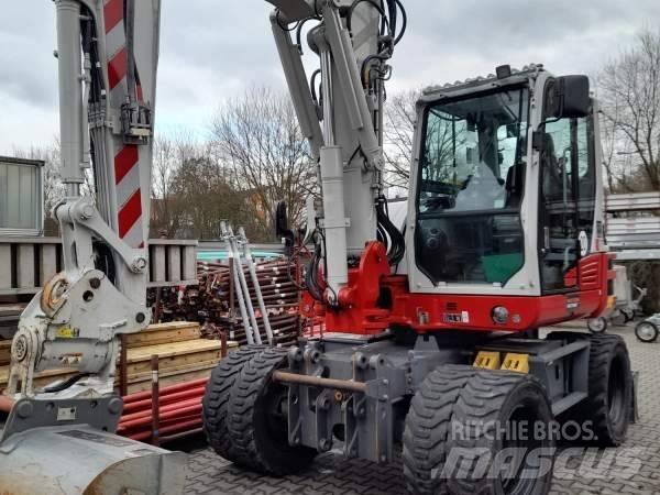 Takeuchi TB 395 W 轮式挖掘机