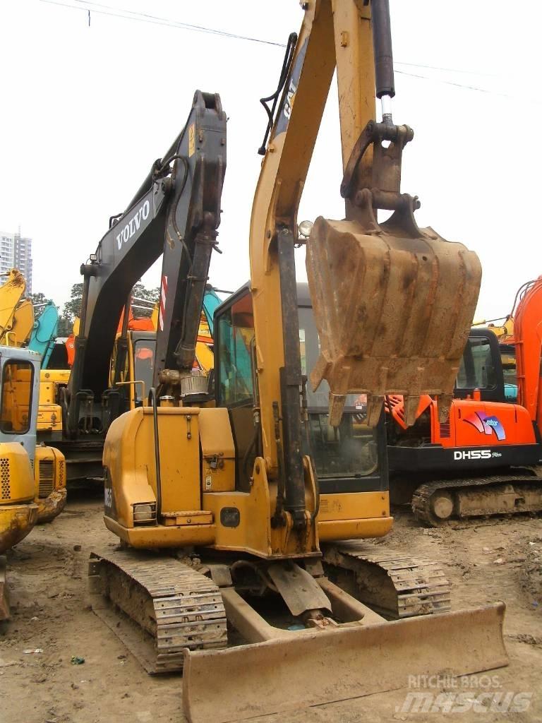 CAT 305.5 履带挖掘机