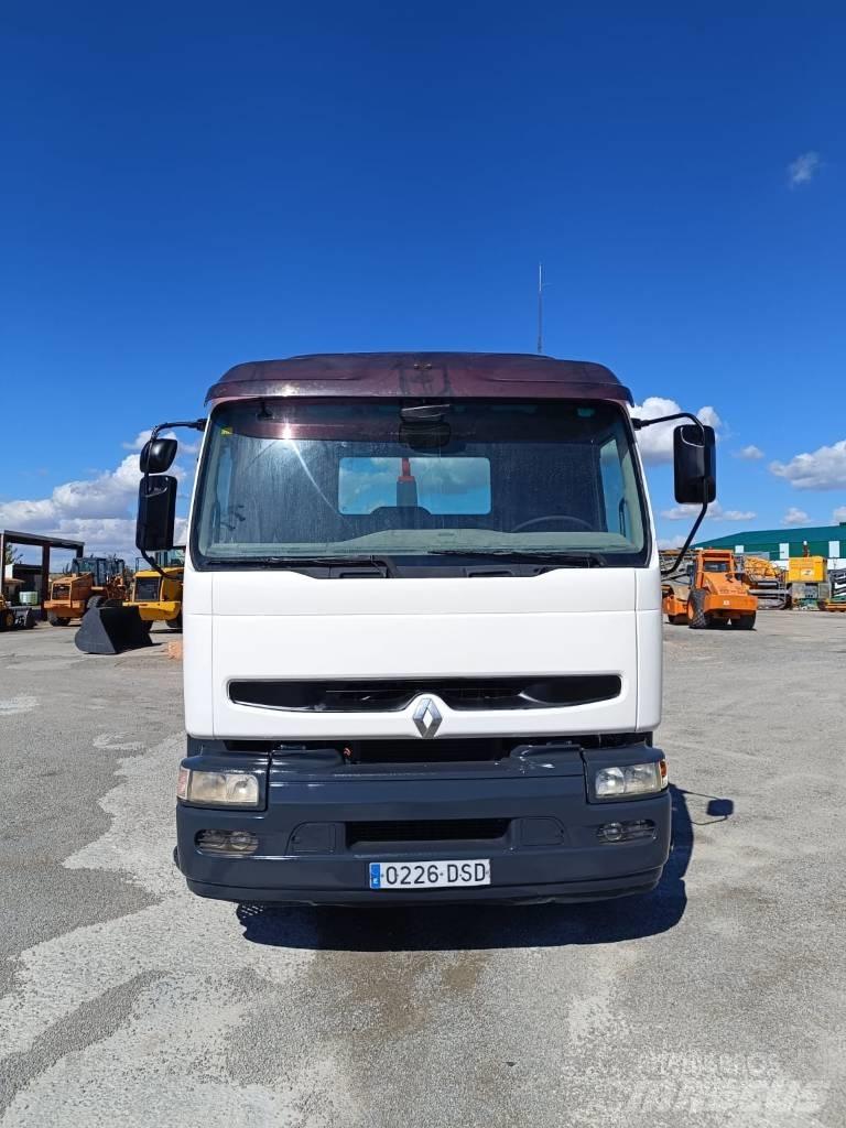 Renault 320 DCI 起重车