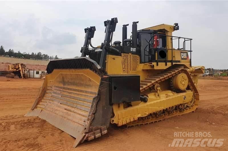 CAT  D10T 履带式推土机