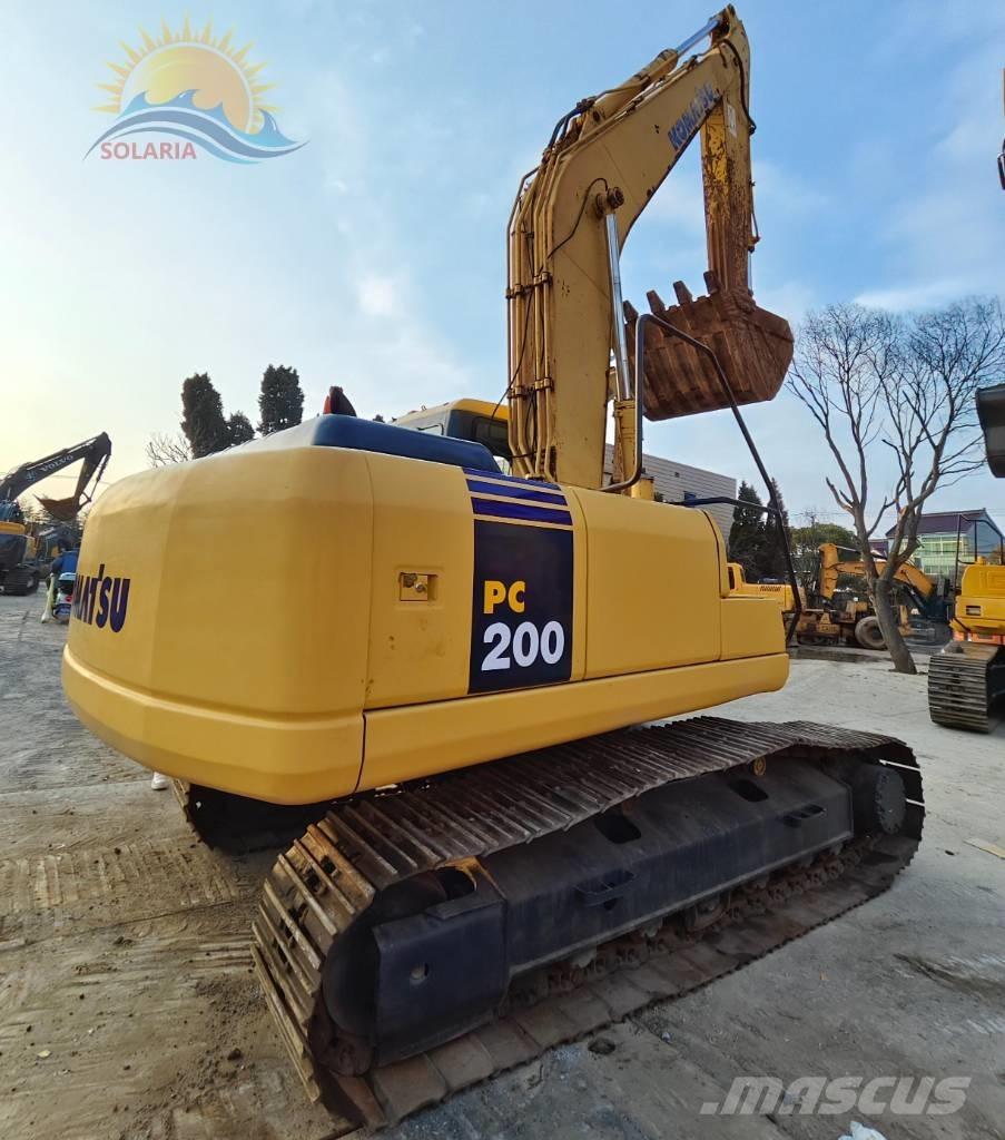 Komatsu PC 200-7 履带挖掘机